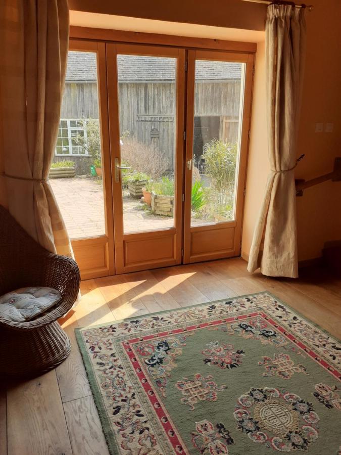 Private Farmhouse For Six In The Countryside Saint-Pierre-sur-Orthe 외부 사진